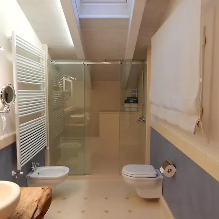 El Pavejo Bed & Breakfast 3*